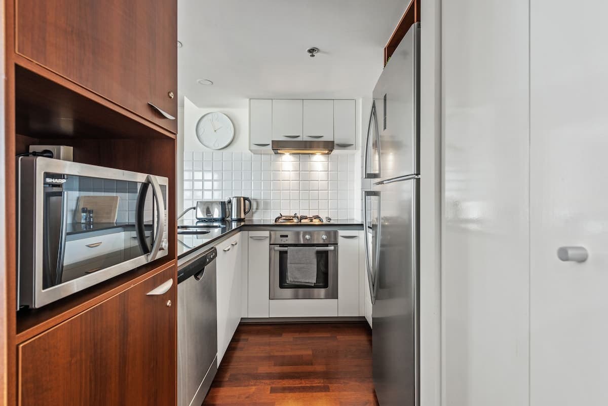 Furnished 2 Bedroom Apartment in Brisbane City