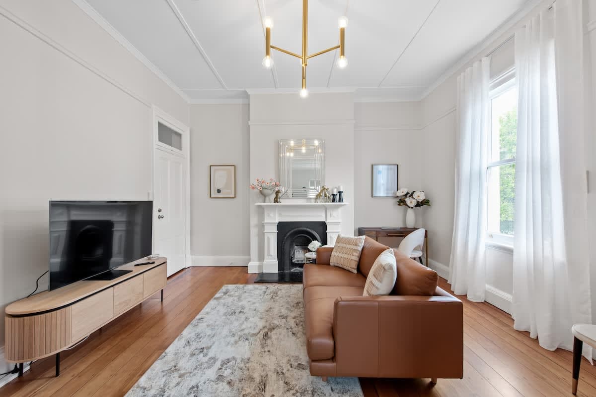 Furnished 1 Bedroom Apartment in New Farm