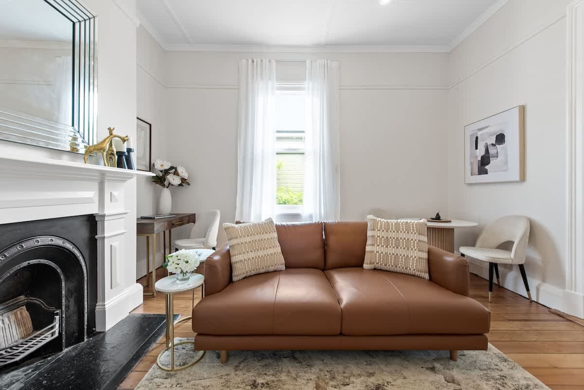 Furnished 1 Bedroom Apartment in New Farm