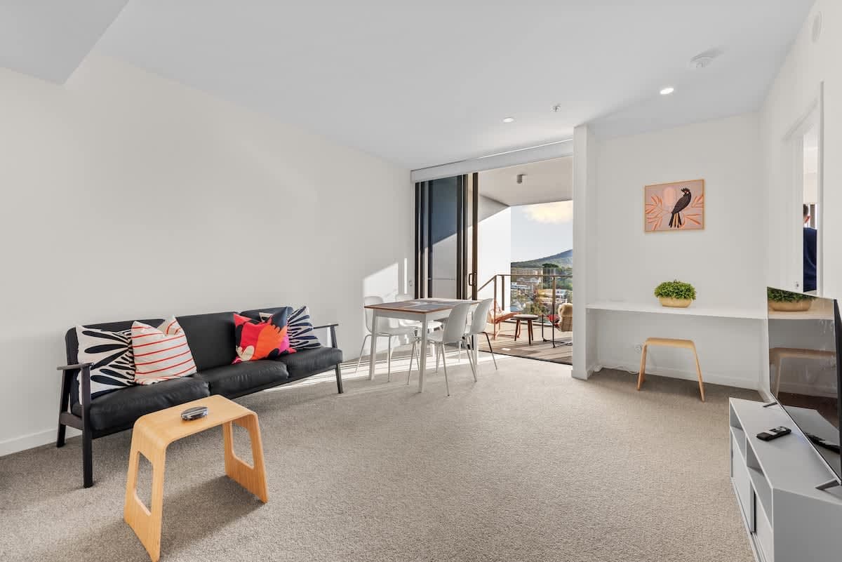 Furnished 1 Bedroom Apartment in Toowong