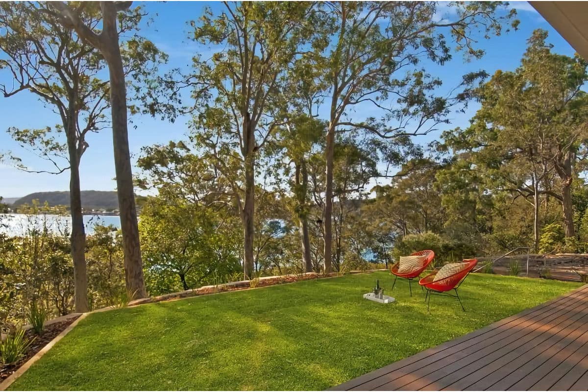 Furnished 4 Bedroom House in Pretty Beach