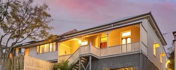 Furnished 4 Bedroom House in Woolloongabba