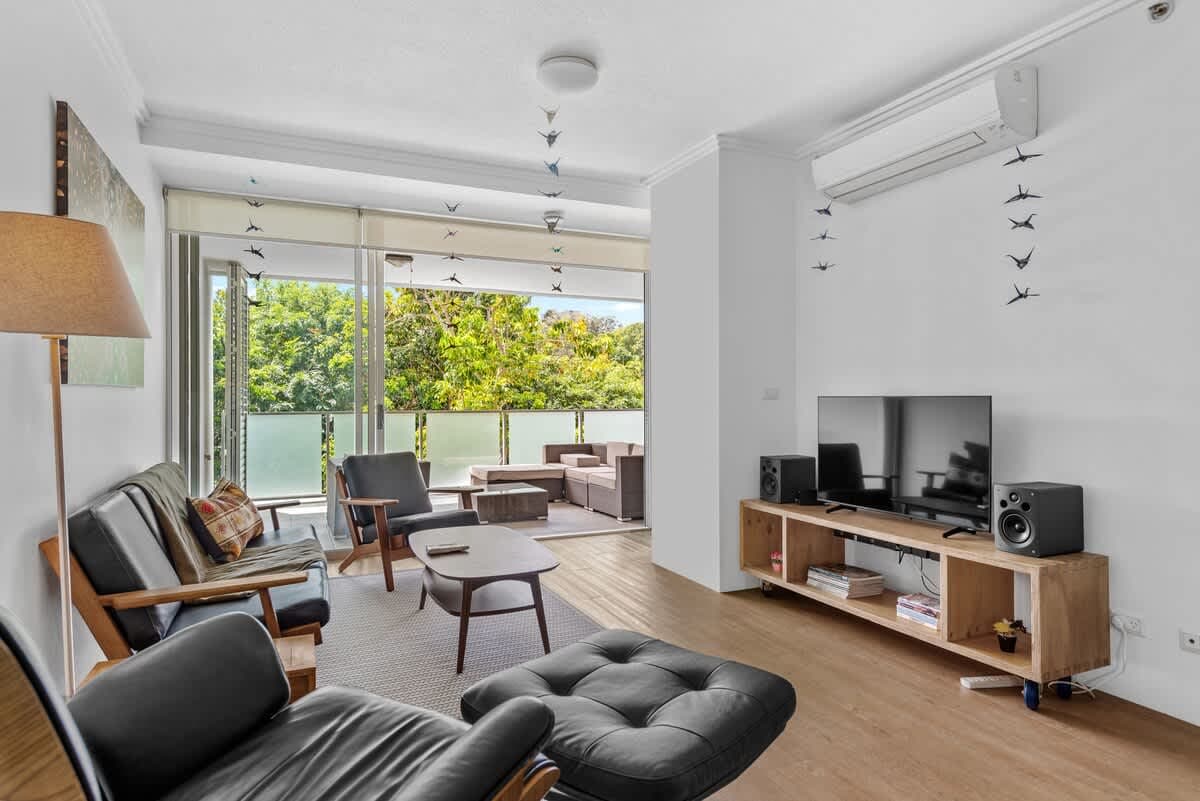 Furnished 1 Bedroom Apartment in Brisbane City