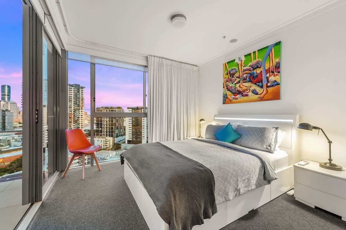 Furnished 2 Bedroom Apartment in South Brisbane