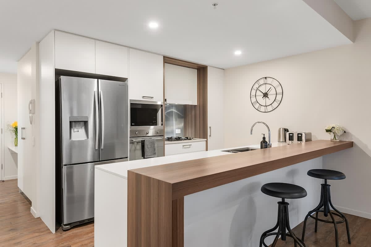 Furnished 3 Bedroom Apartment in South Brisbane