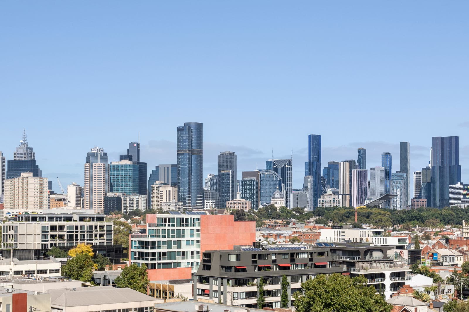 Furnished 3 Bedroom Penthouse in Fitzroy