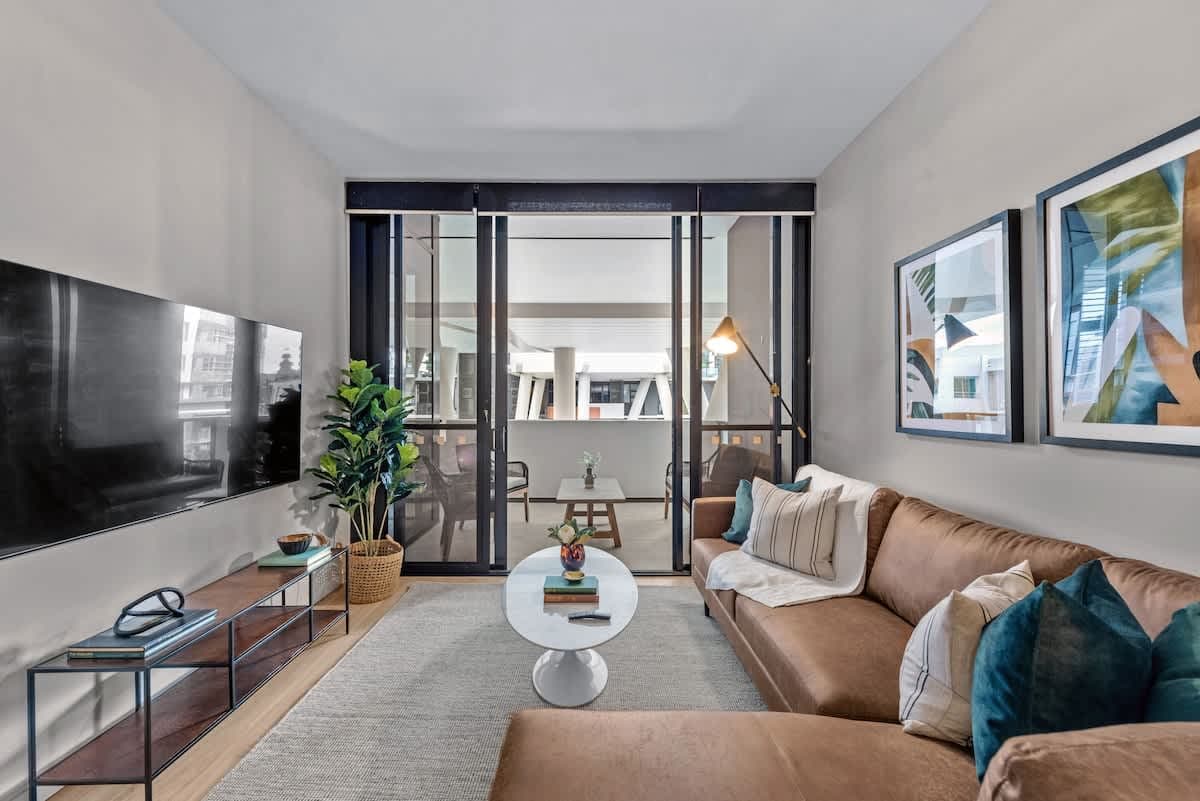 Furnished 1 Bedroom Apartment in South Brisbane