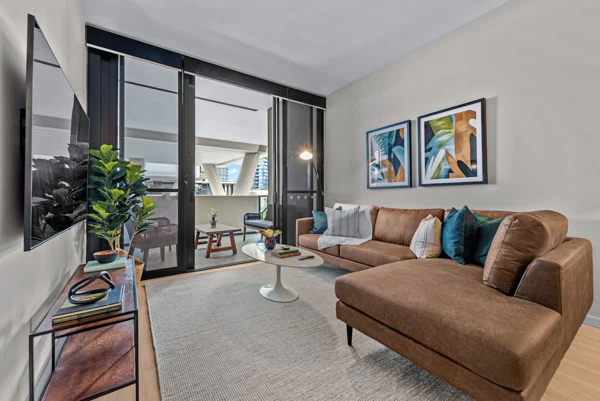 Furnished 1 Bedroom Apartment in South Brisbane