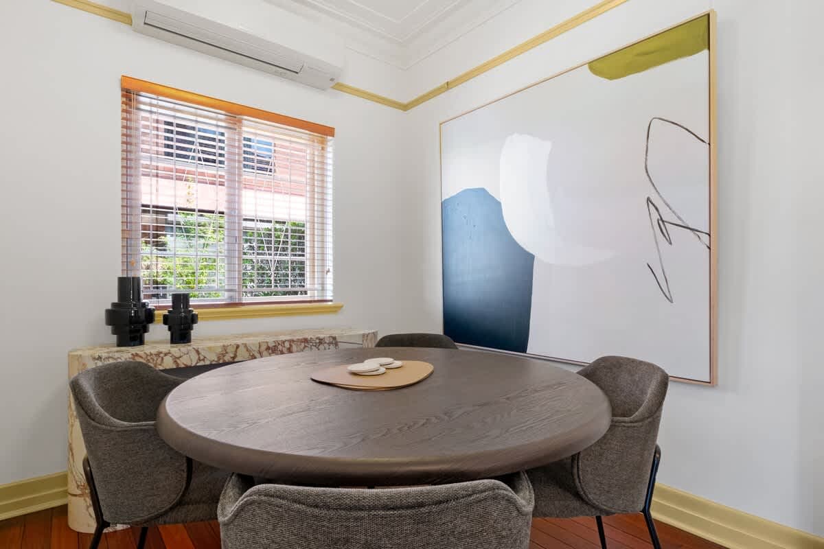 Furnished 1 Bedroom Apartment in New Farm