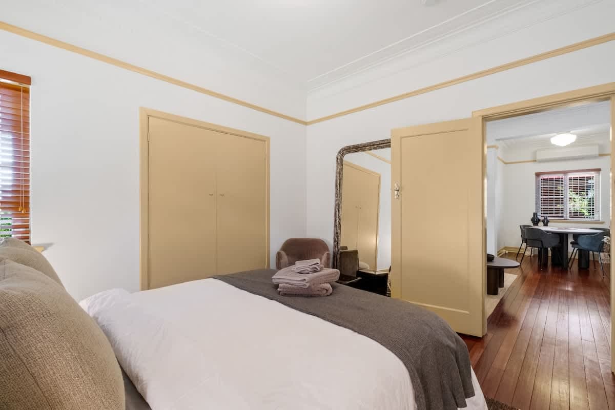 Furnished 1 Bedroom Apartment in New Farm