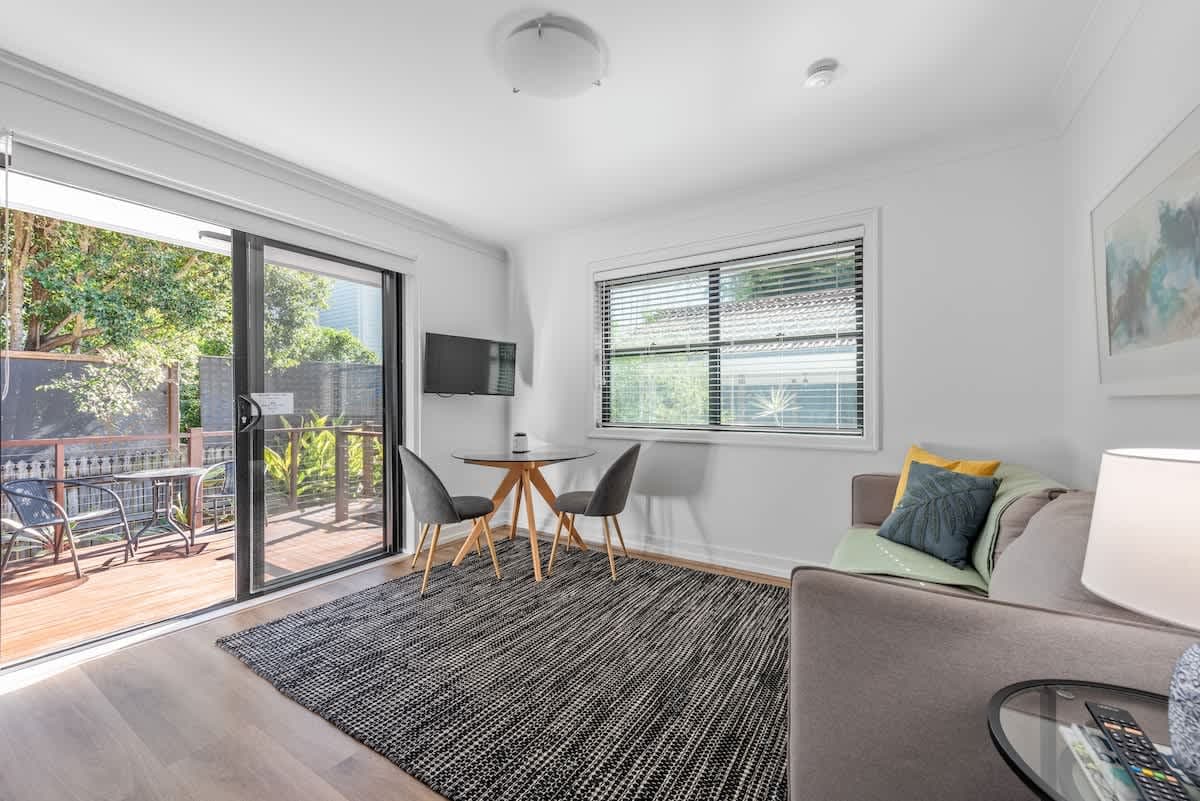 Furnished 2 Bedroom Apartment in Wilston