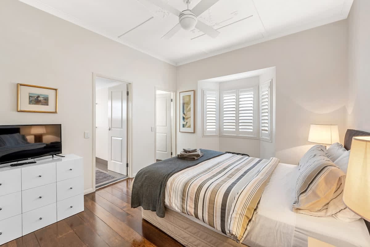 Furnished 3 Bedroom House in Kedron
