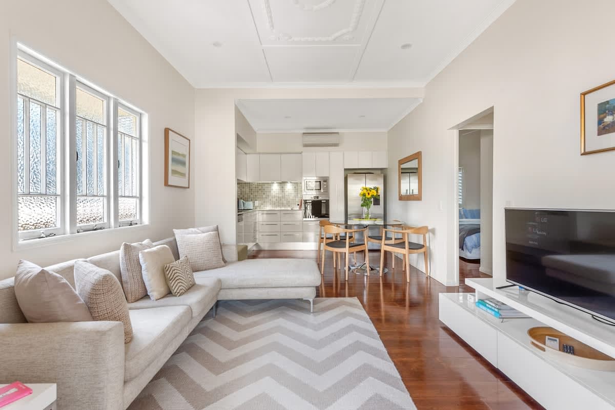 Furnished 3 Bedroom House in Kedron