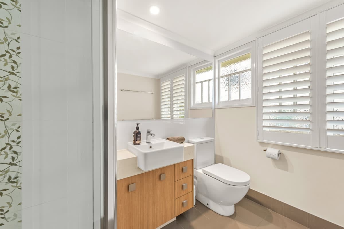 Furnished 3 Bedroom House in Kedron