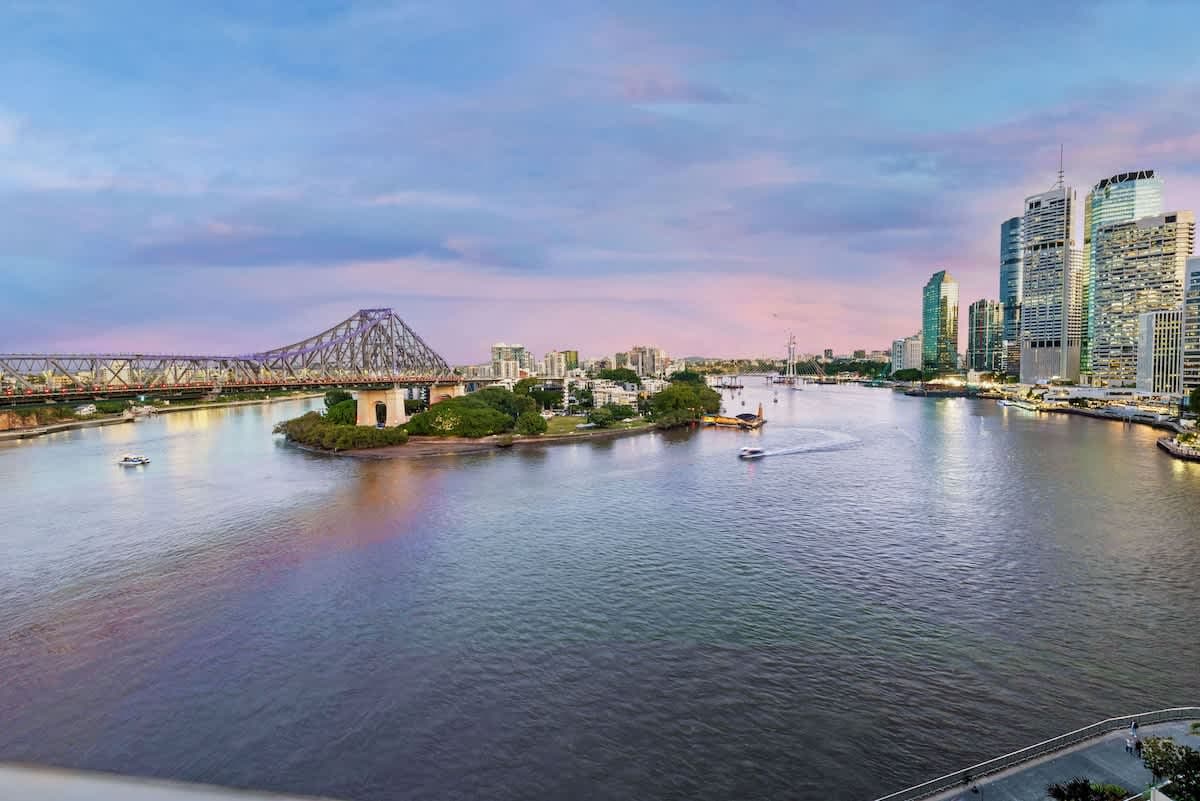 Furnished 2 Bedroom Apartment in Brisbane City