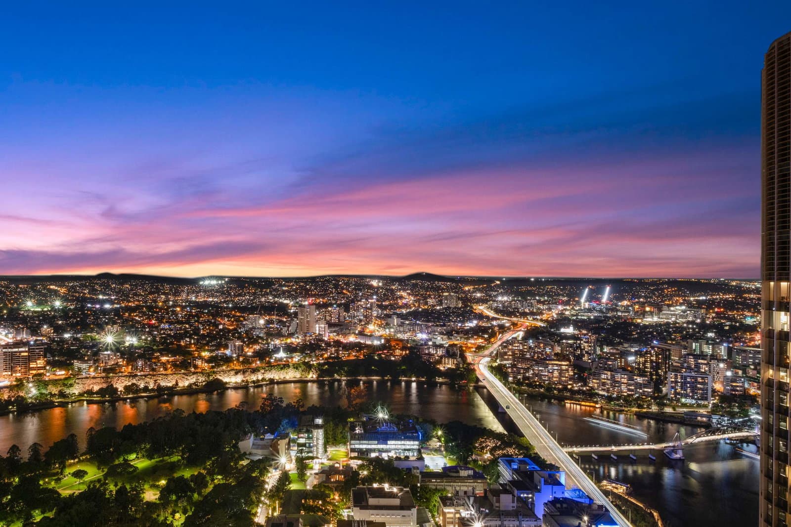 Furnished 1 Bedroom Apartment in Brisbane City