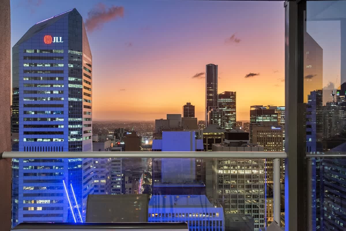 Furnished 2 Bedroom Apartment in Brisbane City