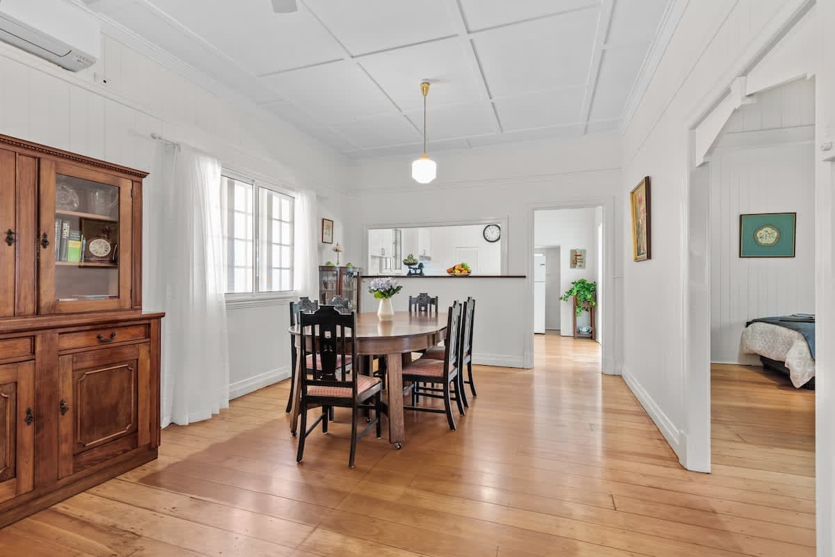 Furnished 2 Bedroom House in East Brisbane