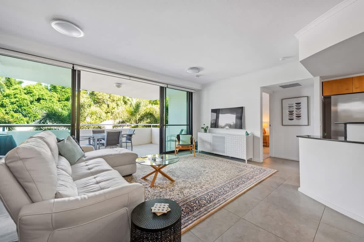 Furnished 2 Bedroom Apartment in New Farm