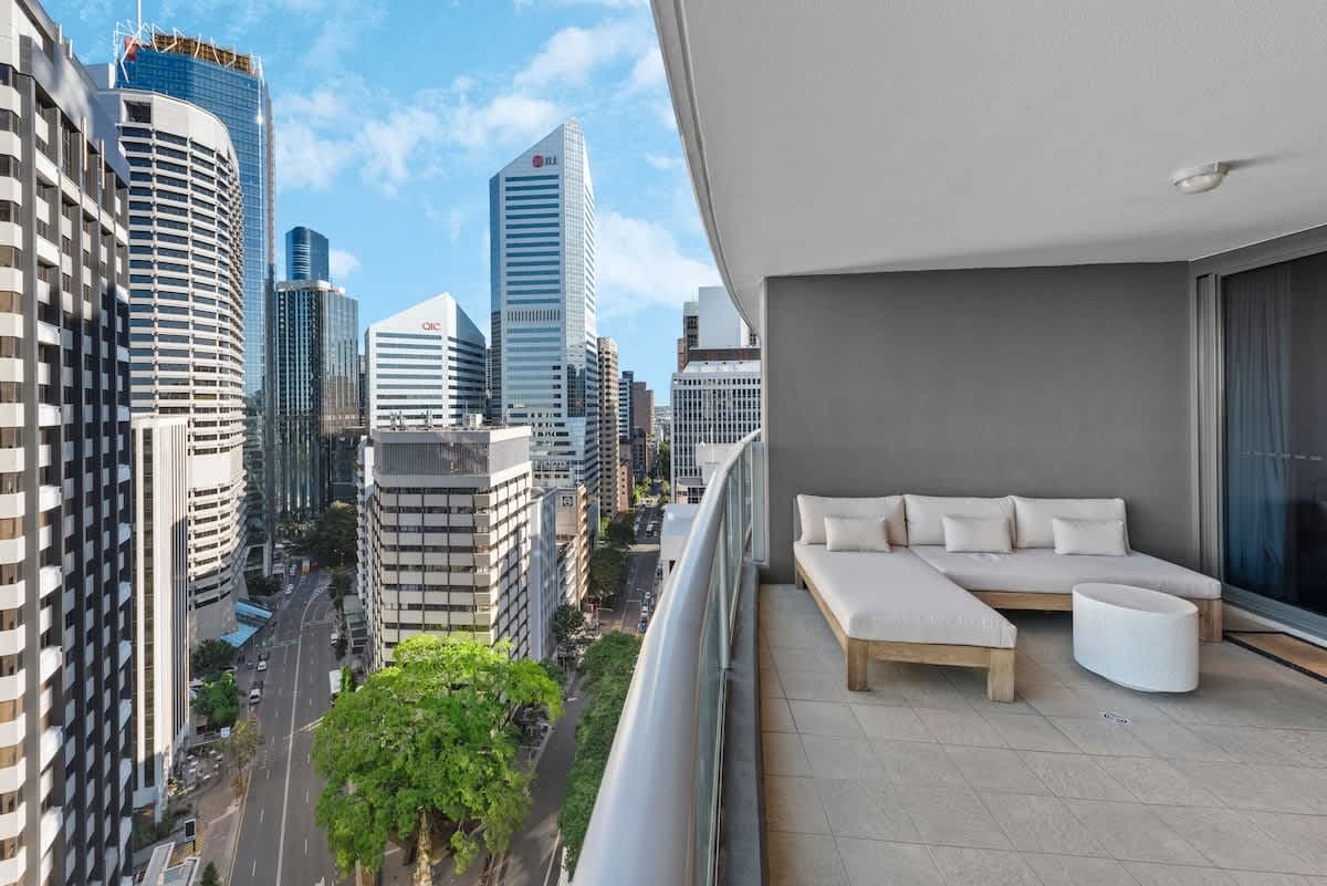 Furnished 2 Bedroom Apartment in Brisbane City