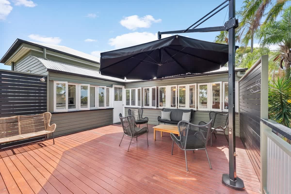 Furnished 4 Bedroom House in Bardon