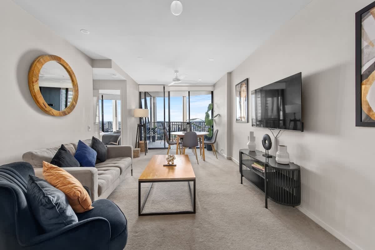 Furnished 2 Bedroom Apartment in Brisbane City