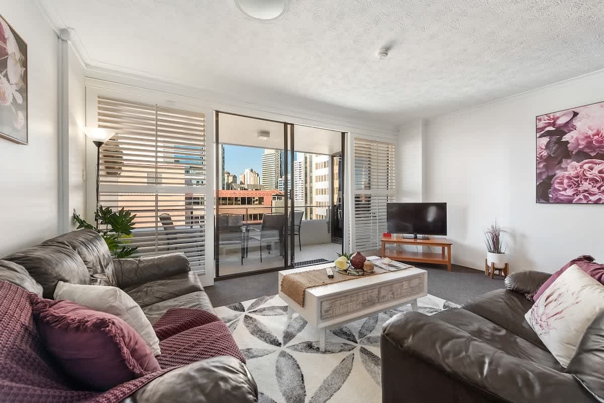 Furnished 2 Bedroom Apartment in Spring Hill
