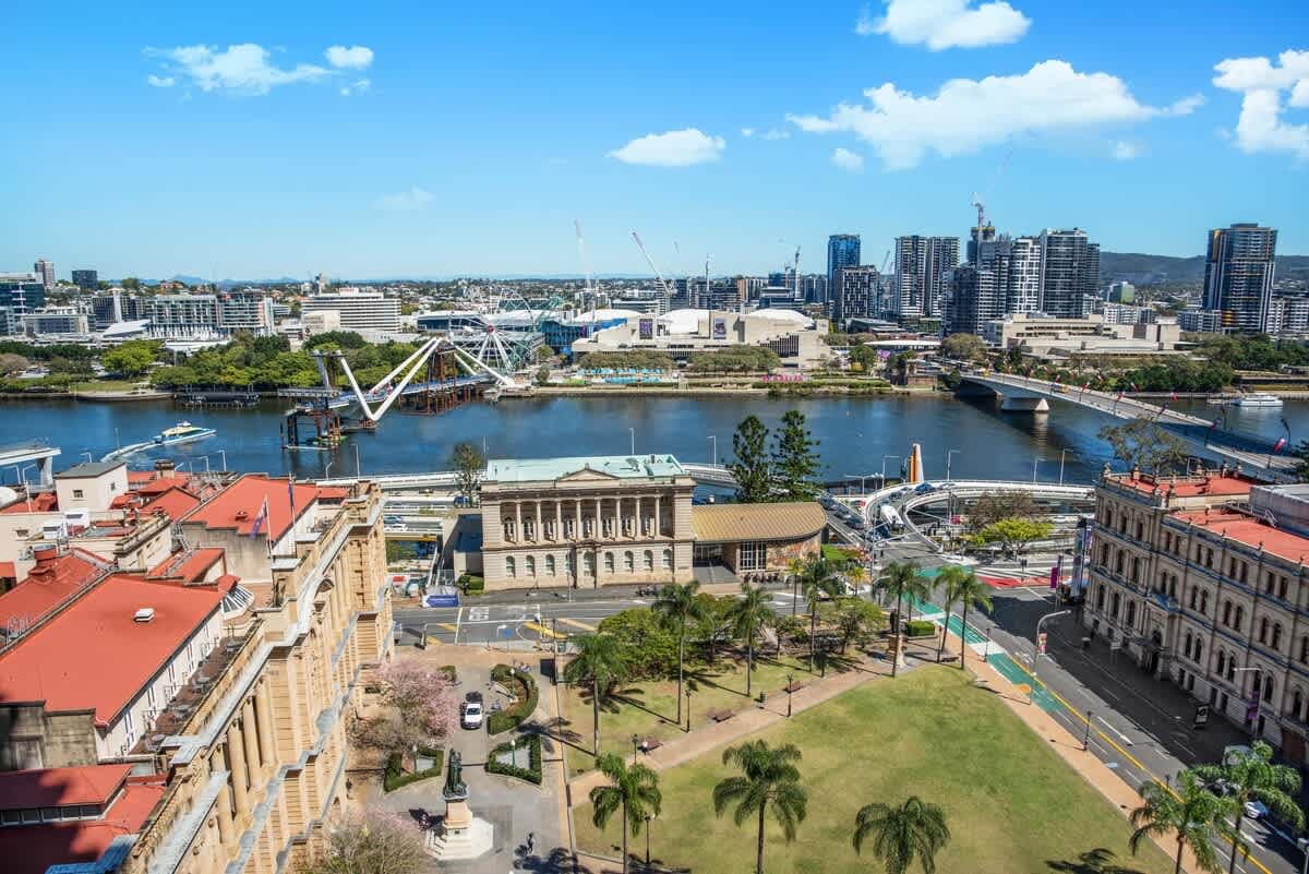 Furnished 2 Bedroom Apartment in Brisbane City