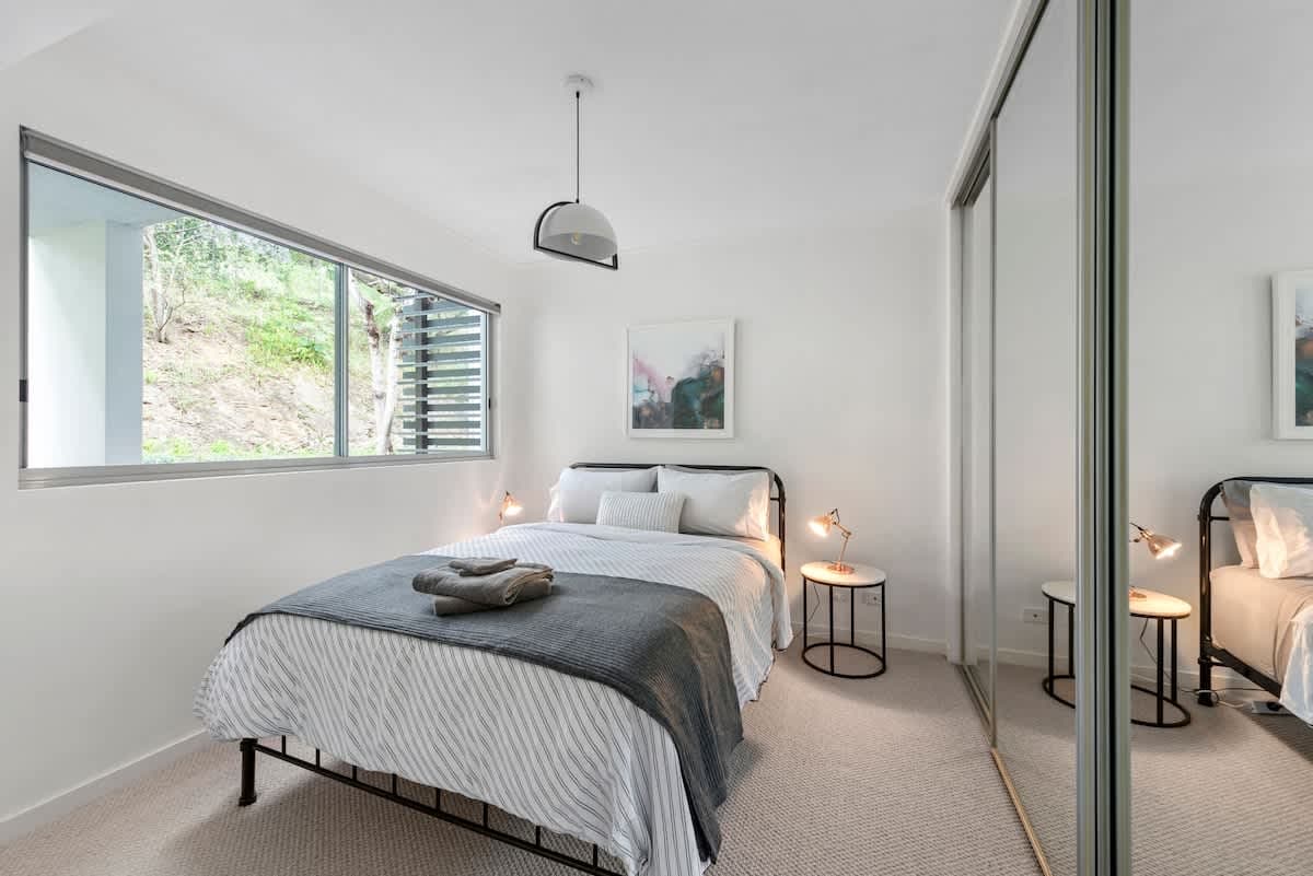 Furnished 1 Bedroom Apartment in Teneriffe