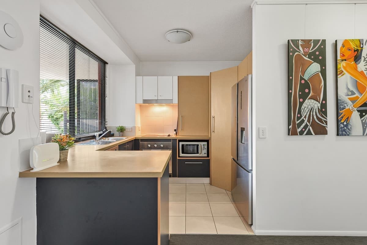 Furnished 2 Bedroom Apartment in Kangaroo Point