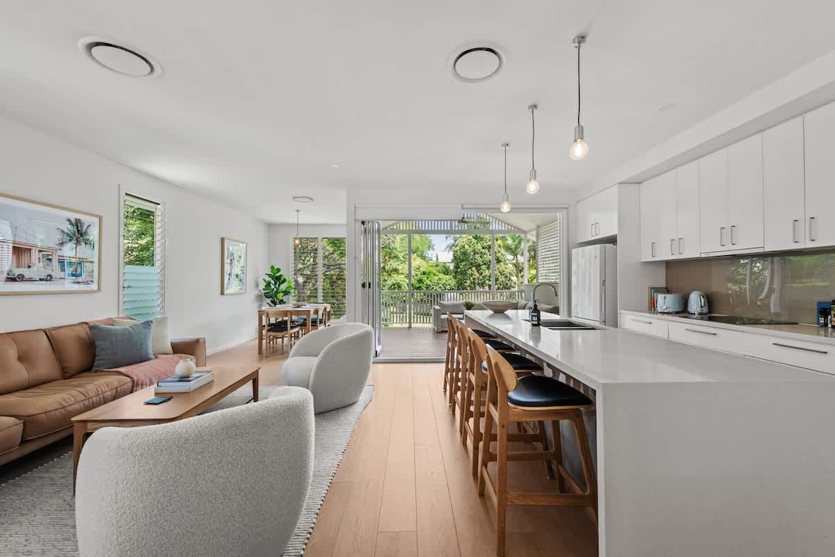 Furnished 4 Bedroom House in Paddington