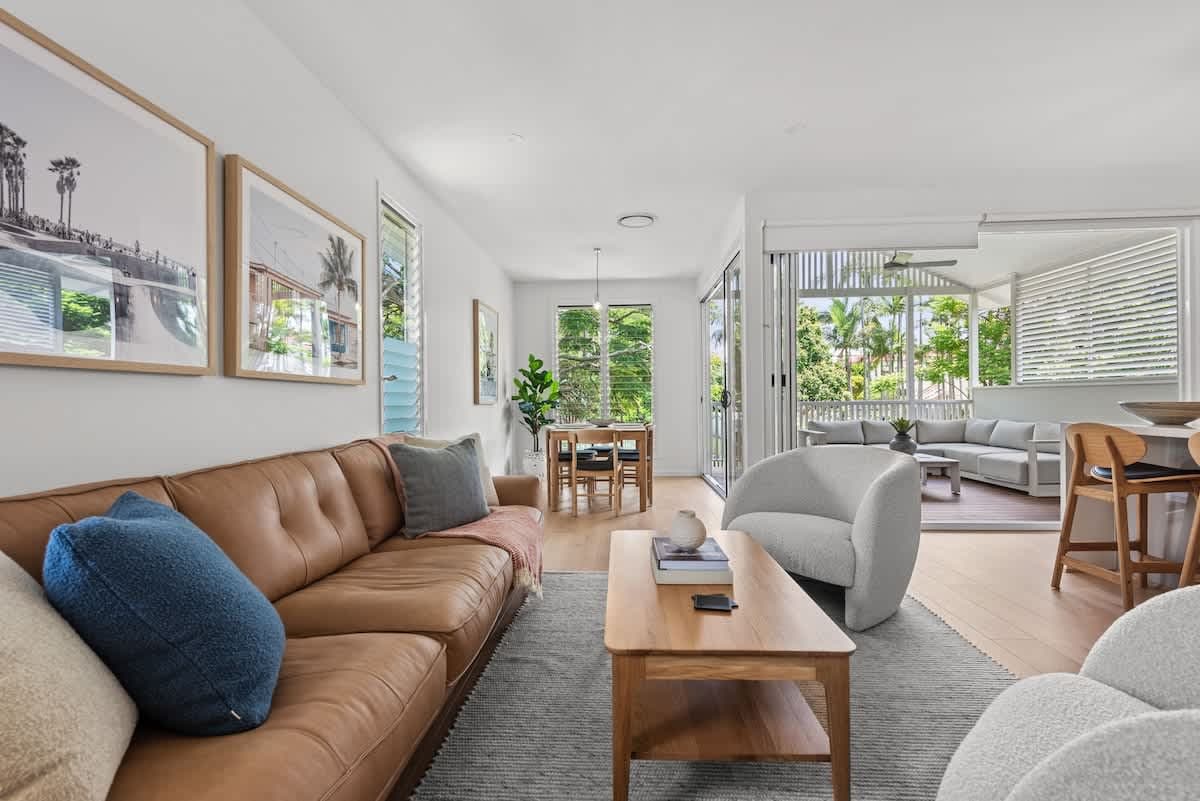 Furnished 4 Bedroom House in Paddington