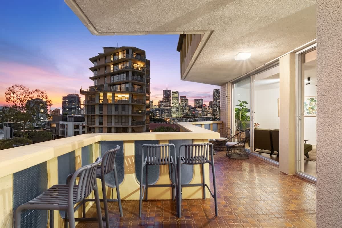 Furnished 3 Bedroom Apartment in New Farm