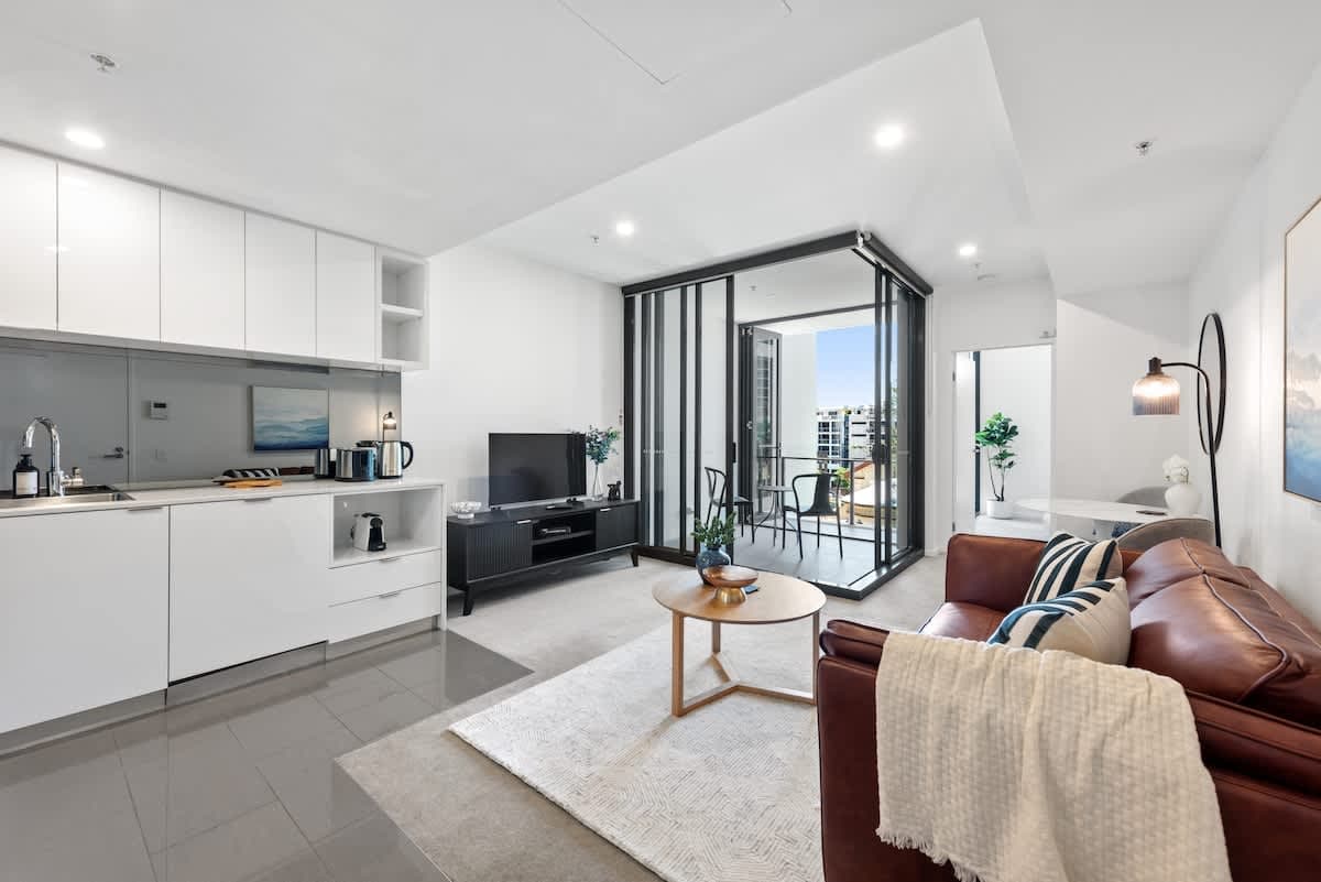 Furnished 1 Bedroom Apartment in South Brisbane