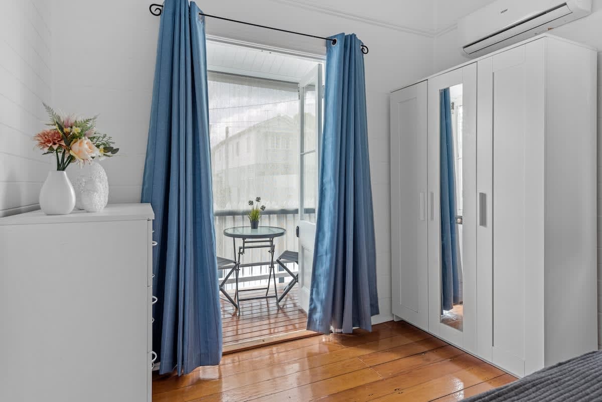 Furnished 3 Bedroom House in New Farm