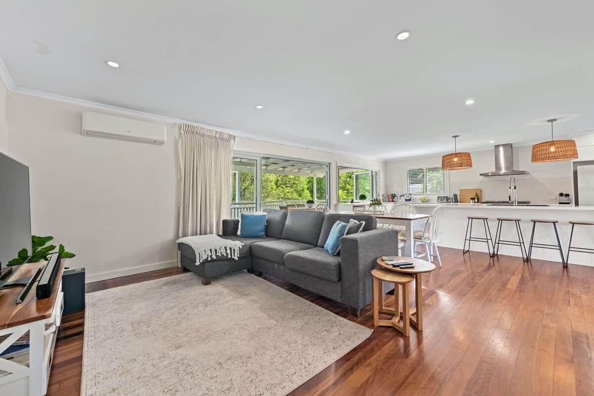 Furnished 4 Bedroom House in Morningside