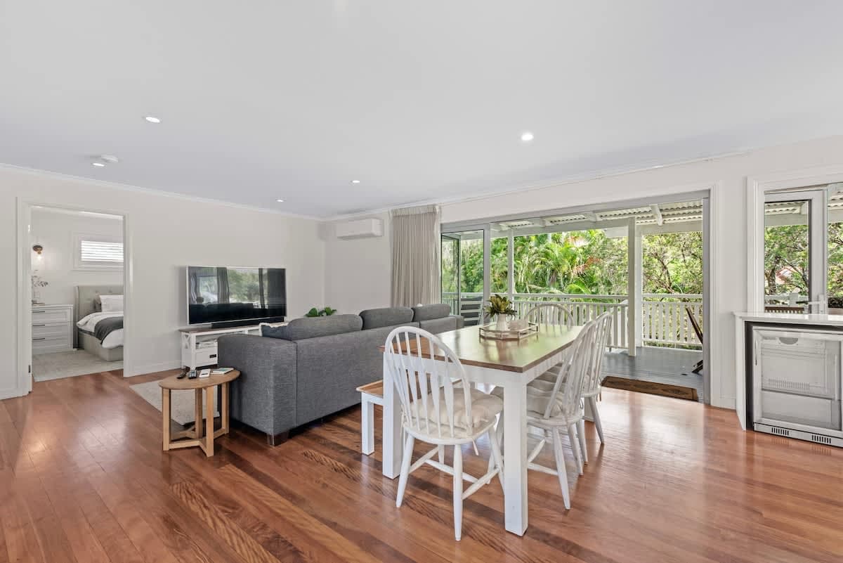 Furnished 4 Bedroom House in Morningside
