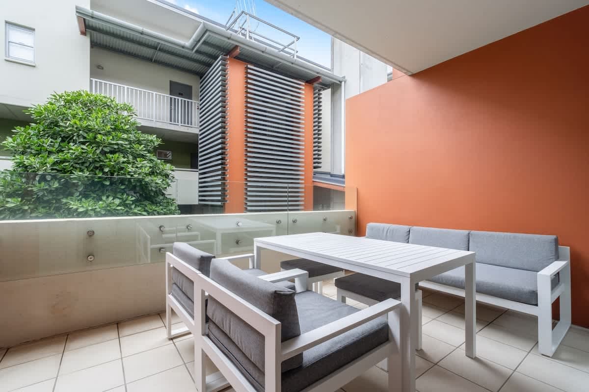 Furnished 3 Bedroom Apartment in Fortitude Valley