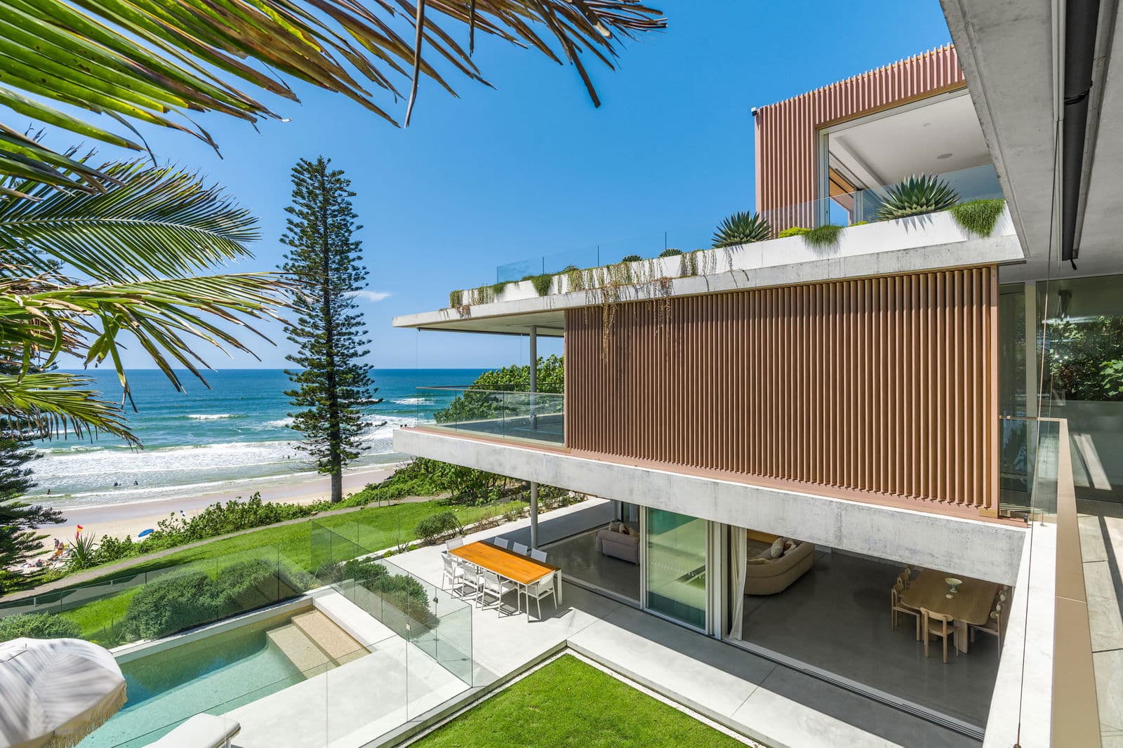 Furnished 4 Bedroom House in Cabarita Beach