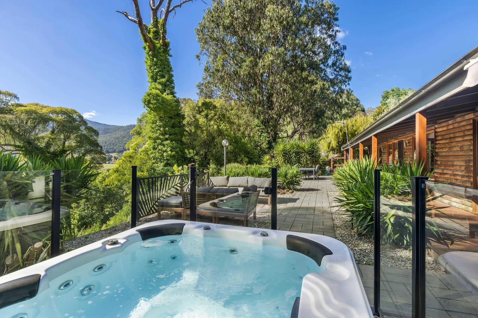 Furnished 3 Bedroom House in Tawonga South