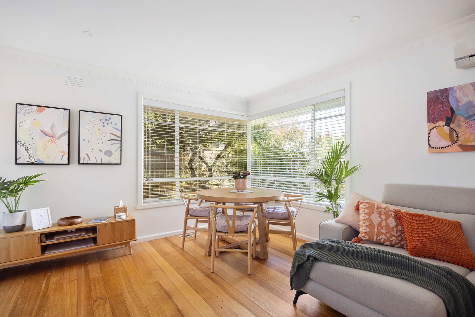 Furnished 2 Bedroom House in Mornington