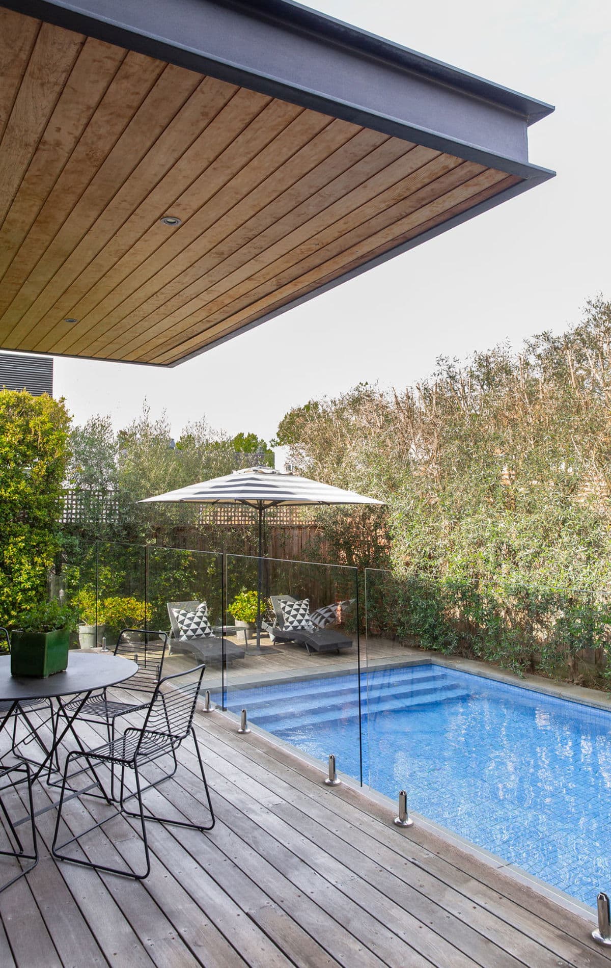 Furnished 4 Bedroom House in Glen Iris