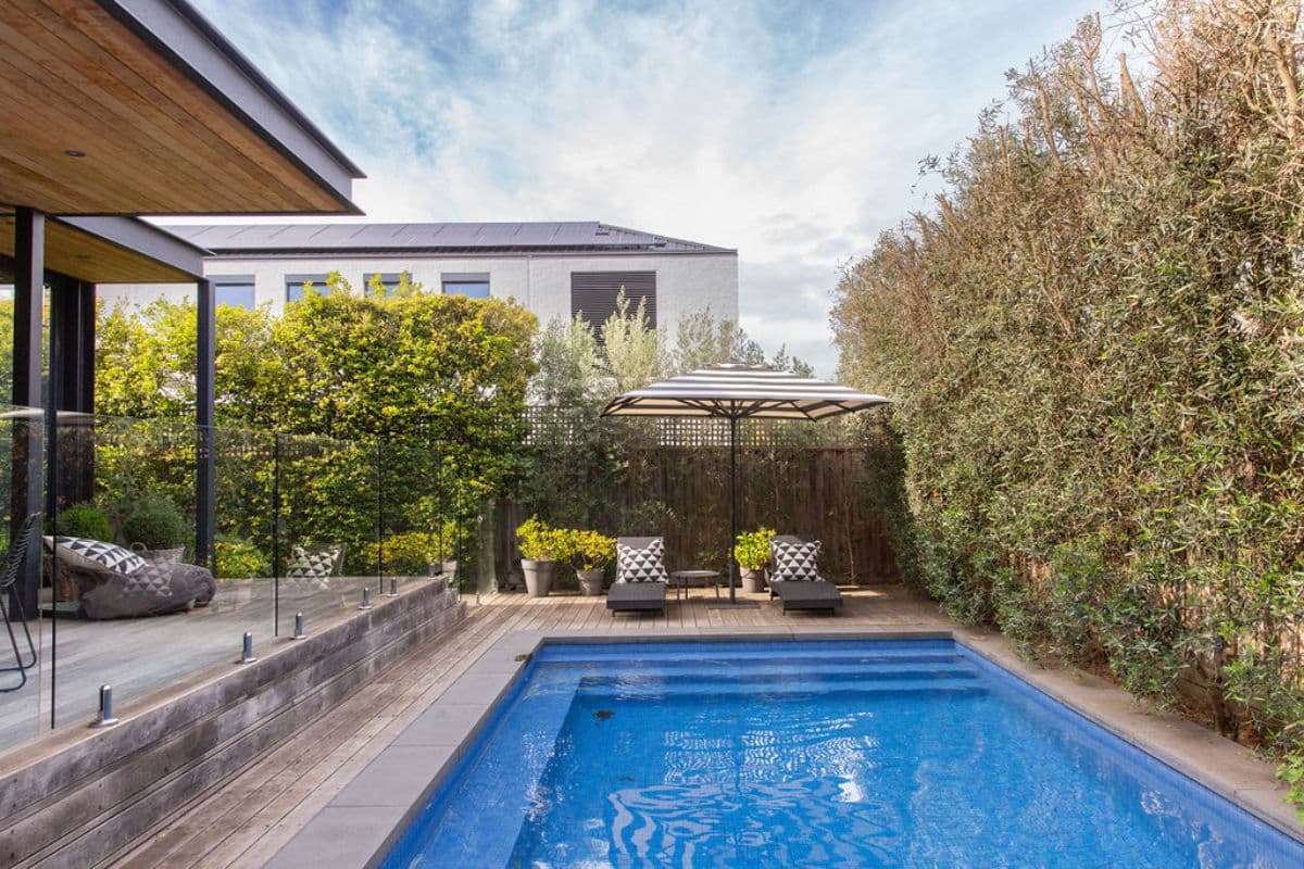 Furnished 4 Bedroom House in Glen Iris