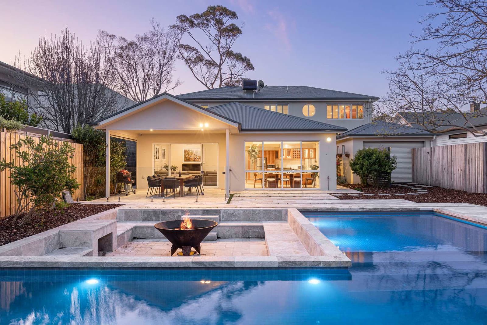 Furnished 5 Bedroom House in McCrae