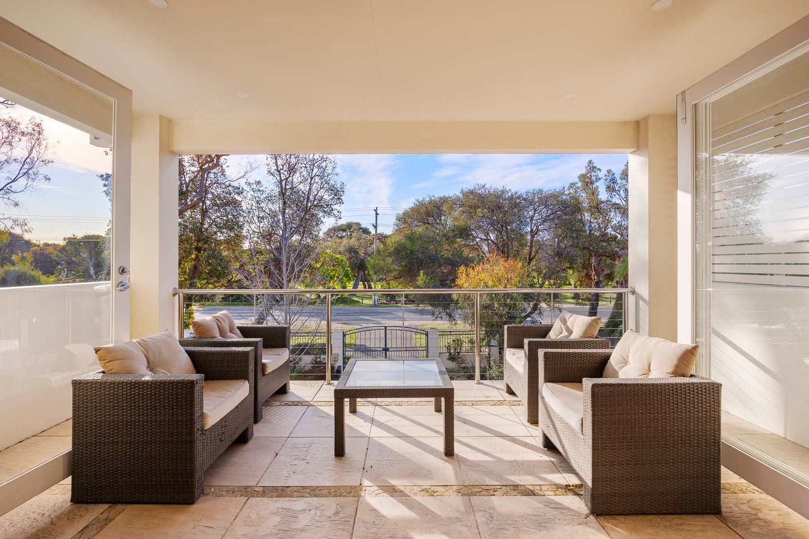 Furnished 5 Bedroom House in McCrae