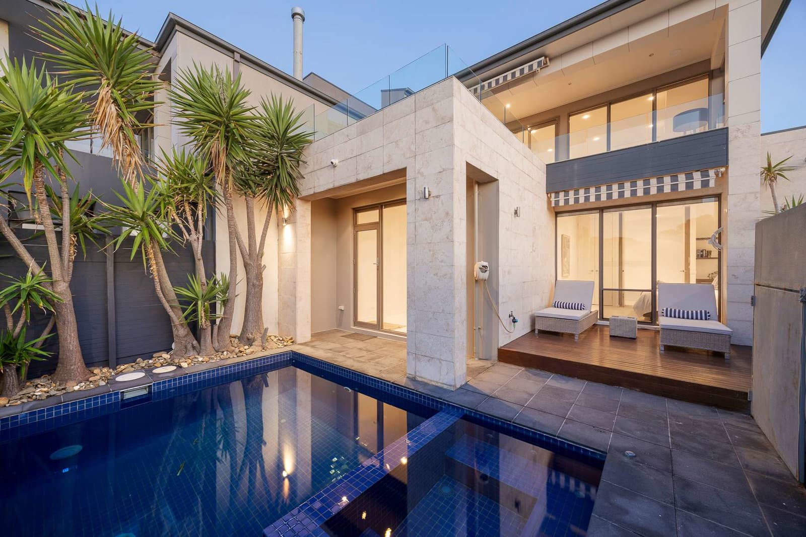 Furnished 4 Bedroom House in Mornington
