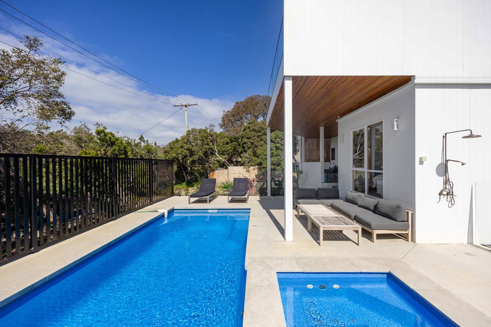 Furnished 4 Bedroom House in Sorrento